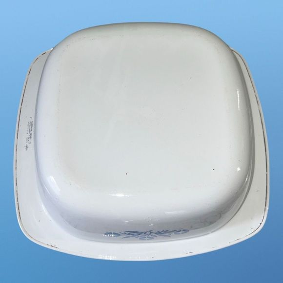 Vintage Corning Ware Blue Cornflower 5 QT Dutch Oven Casserole P-34-B w/Dome Lid - Picture 3 of 8